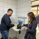 CRS Cordillera Oriente de Peñalolén refuerza inclusión con la instalación de mudadores en baños de pacientes
