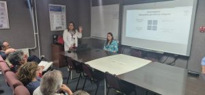 CRS lidera encuentro comunitario para presentar nuevo proyecto del Instituto Nacional de Geriatría